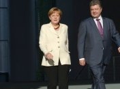 Порошенко и Меркель обсудили ситуацию на Донбассе