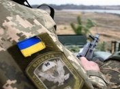 Я поел и в каске. "Слуга народа" Мовчан показал фото с передовой – там увидели насмешку над героями АТО