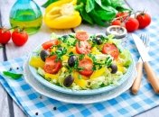 Вкусный витаминный салат