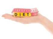 Лишний вес у женщин приводит к проблемам со слухом