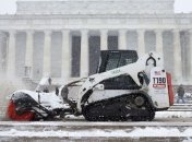 В Вашингтоне из-за снегопада объявили чрезвычайное положение