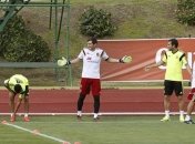 Сегодня экс-чемпионы мира проведут матч во Франции