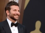 Брэдли Купер сделал сюрприз во время концерта Леди Гаги (Видео)