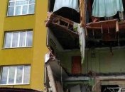 ГСЧС: В колледже города Коломыя обрушился фасад здания