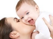 Малыши до года быстрее становятся билингвами