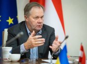 "Отношений с Лукойлом у нас нет" — гендиректор сети заправок Amic об аресте имущества, конфликте с БЭБ и ценах на бензин