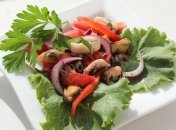 Легкий, но сытный салат