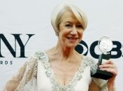 Оскароносная актриса Хелен Миррен повеселила нью-йоркцев