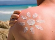 Получить ожог летом легко, а вот лечить его сложнее