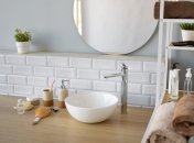 Додати затишку та нових фарб у ванну можна без великих витрат