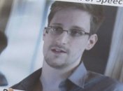 Эдвард Сноуден находится в самолете с президентом Боливии?  