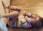 "Я не позволила ему есть мусор": смешные и странные причины детского плача