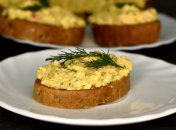 Намазка зі шпротів