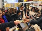 В США успех онлайн-магазинов сократил число работников в торговле