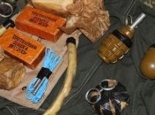 В Харькове у мужчин изъяли арсенал оружия