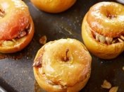 Яблоки с фаршем