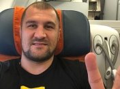 Ковалев в бою с Альваресом удивил Ломаченко (Видео)