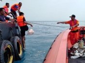 Катастрофа Боинга в Индонезии: спасатели обнаружили место крушения (Фото, видео)