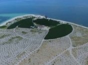 Китайцы из пустынных островов создали замену Мальдивам