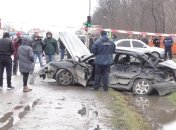 Возле Черновцов авто столкнулось с грузовиком: погибли 4 пенсионерки
