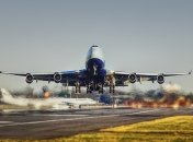 Омелян: "Приднепровье" будет первым новым аэропортом в Украине