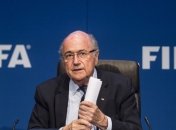 Блаттер: Я всех прощаю, но ничего не забуду