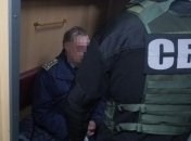 Старшего инспектора Сумской таможни задержали на взятке