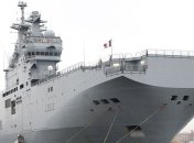 Сенат Франции расторг договор о продаже "Мистралей" России