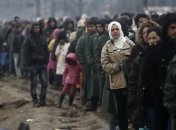 Канада на протяжении года хочет принять почти 45 тысяч беженцев