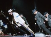 Секрет успеха Майкла Джексона - в его ботинках (Фото)