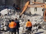 Под обломками пятиэтажки в сирийском Алеппо нашли 11 трупов