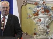 Земан все же посетит Россию