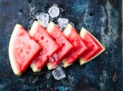 Замороженный арбуз: 6 рецептов необычных десертов и секреты хранения