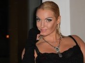 Анастасия Волочкова решила не надевать нижнее белье на свадьбу