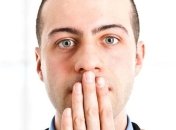 Как побороть неприятный запах изо рта