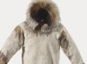 Современные люди пережили неандертальцев благодаря умению шить теплую одежду