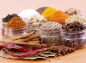 Как измельчить специи без ступки: 3 простых способа