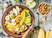 Солодкий омлет — проста та швидка ідея на сніданок