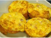 Яичные маффины с беконом