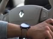 Renault представил гибридные версии Captur и Clio