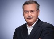 Гриценко заявил, что Турчинов не может решить проблему на Востоке