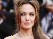 Зірки теж плачуть: топ-5 зірок над якими знущалися в школі (Фото)