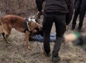 Труп чоловіка знайшли на узбіччі дороги