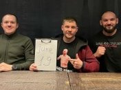 Беринчик назвал дату кулачного боя с российским другом Макгрегора