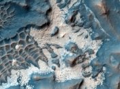 NASA опубликовало снимки лабиринта на Марсе под названием Ночь