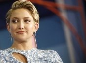 Как две капли воды: Кейт Хадсон удивила схожестью со своей матерью