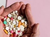 Поссорилась с парнем: под Днепром школьница пыталась убить себя парацетамолом