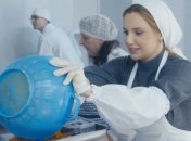 Оксана Марченко во второй серии фильма "Паломница" приготовила борщ для лаврских монахов