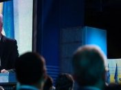 Азаров увидел в ситуации с ТВi политический оттенок