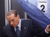 На Берлускони набросились феминистки